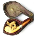 Meerschaum pipe and stem, carved with deer decoration, with case, L: 9 cm. P&P Group 1 (£14+VAT