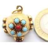 Yellow metal presumed gold turquoise and red stone ball pendant, marked, indistinct, D: 17 mm, 6.5g.