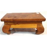 A contemporary large Chinese hardwood stand, 30 x 20 x 13 cm. P&P Group 2 (£18+VAT for the first lot