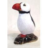 Anita Harris Puffin figurine, signed in gold. P&P Group 1 (£14+VAT for the first lot and £1+VAT