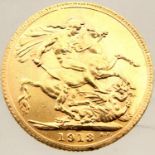 1913 George V full sovereign in good condition. P&P Group 1 (£14+VAT for the first lot and £1+VAT