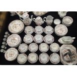 Large quantity of Wedgwood Kashar pattern tea/dinnerware. Not available for in-house P&P, contact