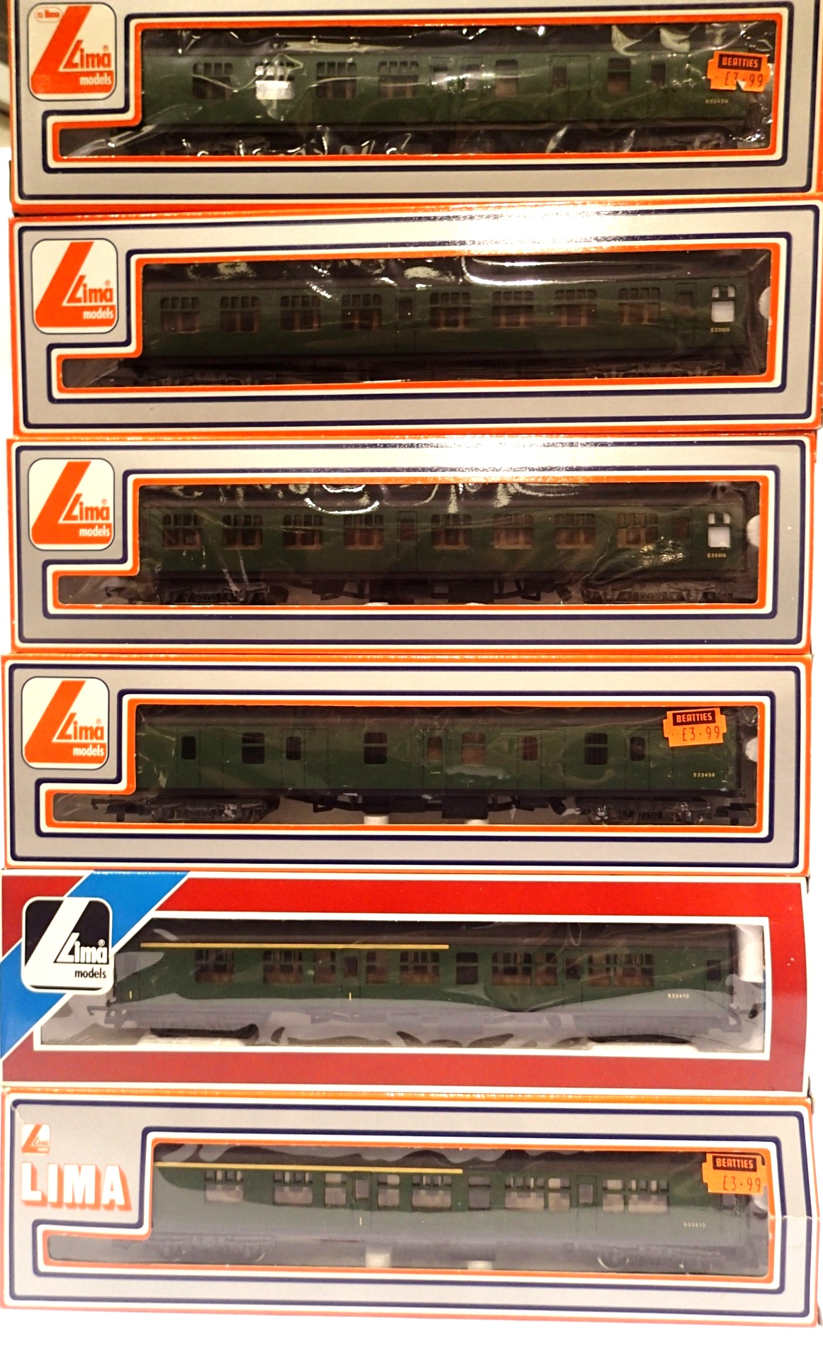 Six Lima BR green coaches, mostly excellent condition, boxed. P&P Group 1 (£14+VAT for the first lot