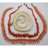 Antique coral necklace and a pearl example. P&P Group 1 (£14+VAT for the first lot and £1+VAT for