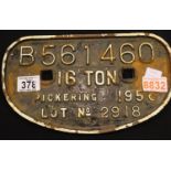 Railwayana, cast iron wagon plate B561460, Pickering 1956. P&P Group 3 (£25+VAT for the first lot