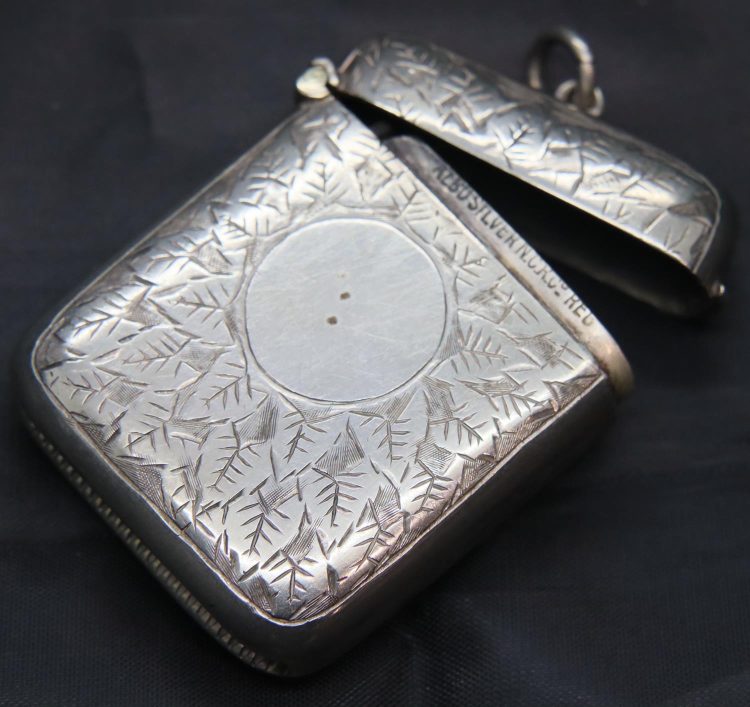 Albo Silver white metal vesta case with vacant cartouche. 26g. P&P Group 1 (£14+VAT for the first