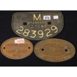 Railwayana, cast iron wagon plate 283929, M Standard, with two smaller signs, 1948 and 1958. P&P