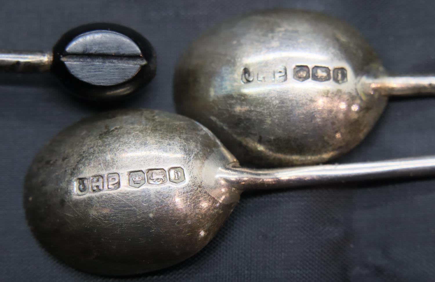 Six silver coffee spoons, 44g . P&P Group 1 (£14+VAT for the first lot and £1+VAT for subsequent - Image 2 of 2