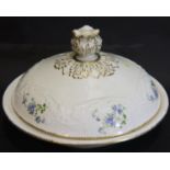 Bloor Derby, a substantial covered tureen, decorated in relief, painted and gilt, D: 28 cm. P&P