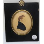 Framed early miniature portrait of William Pitt 1780, 12 cm x 14.5 cm. P&P Group 1 (£14+VAT for