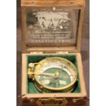 Boxed brass Captain Cabin map reader and compass, 11 cm. P&P Group 1 (£14+VAT for the first lot