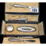 Hallmarked silver ladies cased manicure set, L: 17 cm. P&P Group 1 (£14+VAT for the first lot and £