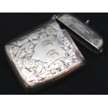 White metal vesta case, L: 5 cm. P&P Group 1 (£14+VAT for the first lot and £1+VAT for subsequent