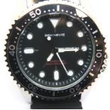 Gents Ben Nevis day date wristwatch, dial D: 30 mm. P&P Group 1 (£14+VAT for the first lot and £1+