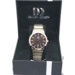 Boxed gents Danish design calendar wristwatch, dial D: 30 mm. P&P Group 1 (£14+VAT for the first lot