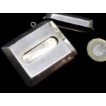 Silver vesta case assay London, 40g. P&P Group 1 (£14+VAT for the first lot and £1+VAT for