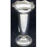 Hallmarked silver weighted bud vase, assay Birmingham, H: 10 cm. P&P Group 1 (£14+VAT for the