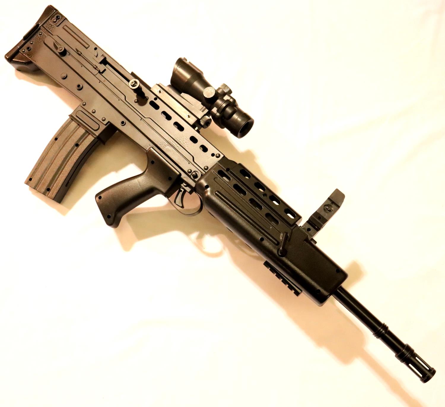 Replica SA-80 assault rifle. P&P Group 3 (£25+VAT for the first lot and £5+VAT for subsequent lots) - Image 2 of 2