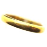 22ct yellow gold wedding band size R. 5.2g. P&P Group 1 (£14+VAT for the first lot and £1+VAT for