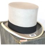 Cased Wood of London grey top hat size 7. P&P Group 2 (£18+VAT for the first lot and £3+VAT for