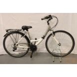 Apollo Elyse ladies 18 speed, 18 inch framed ladies bike. Not available for in-house P&P, contact