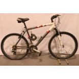 Raleigh Free Ride 21 speed 21'' frame bike. Not available for in-house P&P, contact Paul O'Hea at