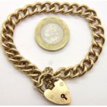 9ct gold chain bracelet with 9ct gold padlock, 31.3g, L: 24 cm. P&P Group 1 (£14+VAT for the first