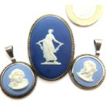 Three items of Wedgwood Jasperware jewellery, combined 17.5g. P&P Group 2 (£18+VAT for the first lot