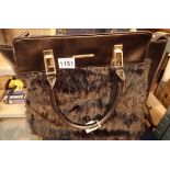 Large black leather and faux fur shoulder/handbag. P&P Group 1 (£14+VAT for the first lot and £1+VAT