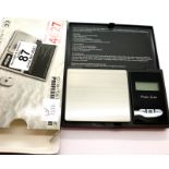 Boxed 500 gram digital professional mini scales. P&P Group 1 (£14+VAT for the first lot and £1+VAT
