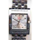 Gents Swiss military wristwatch. P&P Group 1 (£14+VAT for the first lot and £1+VAT for subsequent