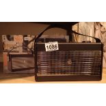GPO Darcy a portable analogue FM / AM radio with alarm clock. Preset 20 radio stations. Working at
