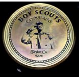 Brass boy scout compass. P&P Group 1 (£14+VAT for the first lot and £1+VAT for subsequent lots)