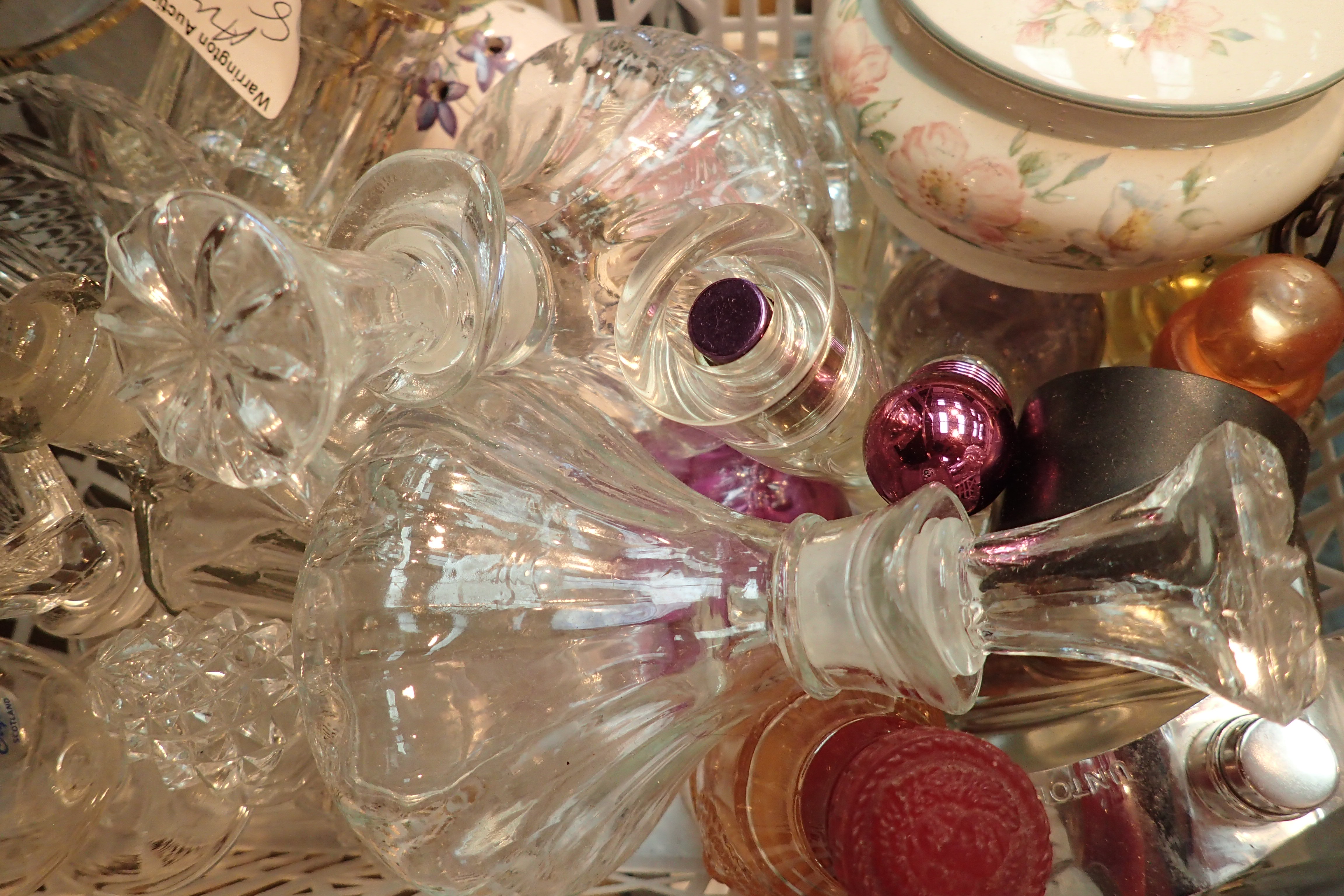 Box of mixed glassware including condiment bottles. Not available for in-house P&P, contact Paul O'