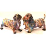 Two Graffiti style Dachshunds, each L: 12 cm. P&P Group 1 (£14+VAT for the first lot and £1+VAT