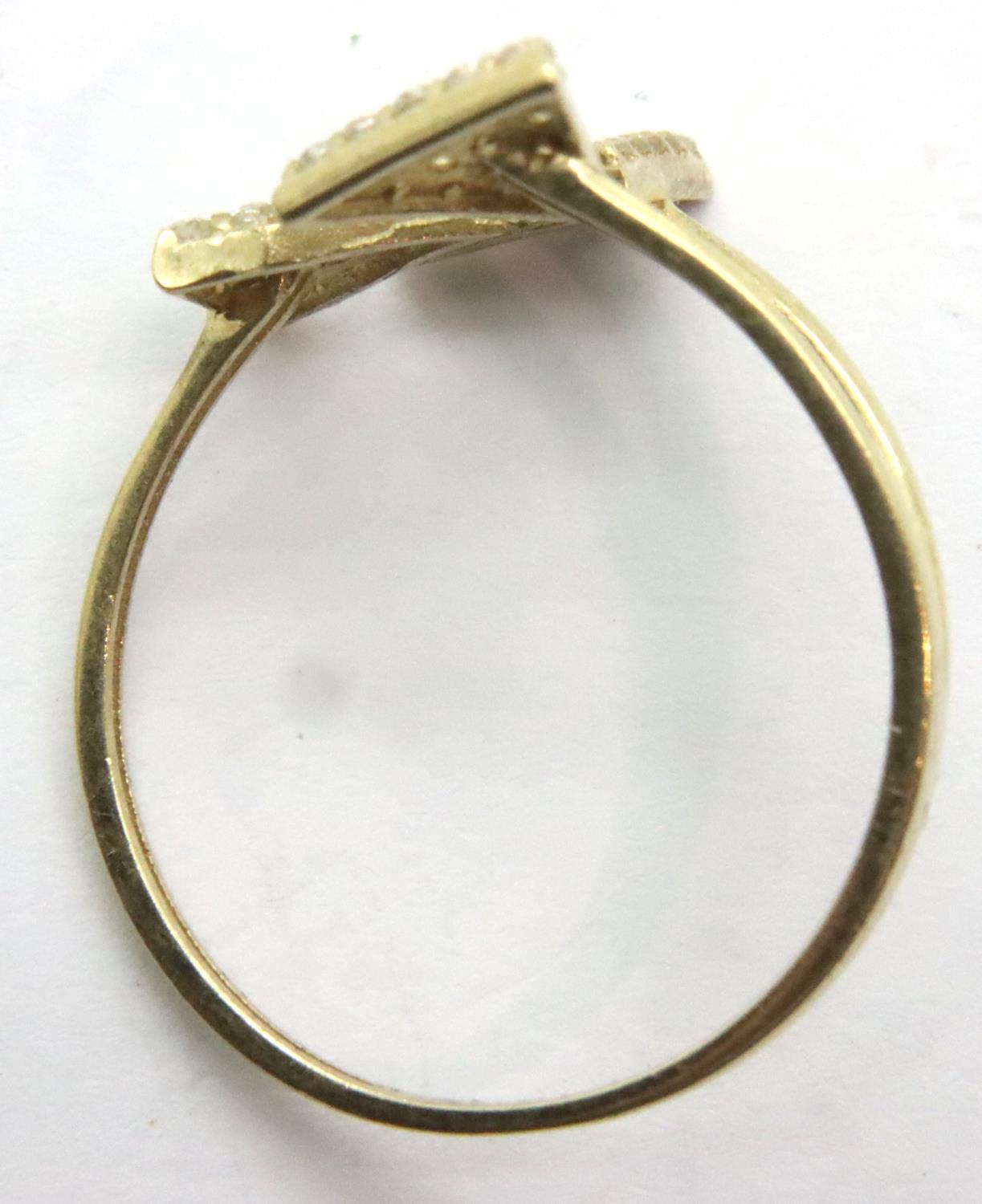 9ct gold stone set ring, size O, 1.4g. P&P Group 1 (£14+VAT for the first lot and £1+VAT for - Image 2 of 3