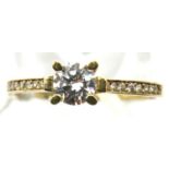 9ct gold solitaire dress ring, size P/Q, 1.3g. P&P Group 1 (£14+VAT for the first lot and £1+VAT for