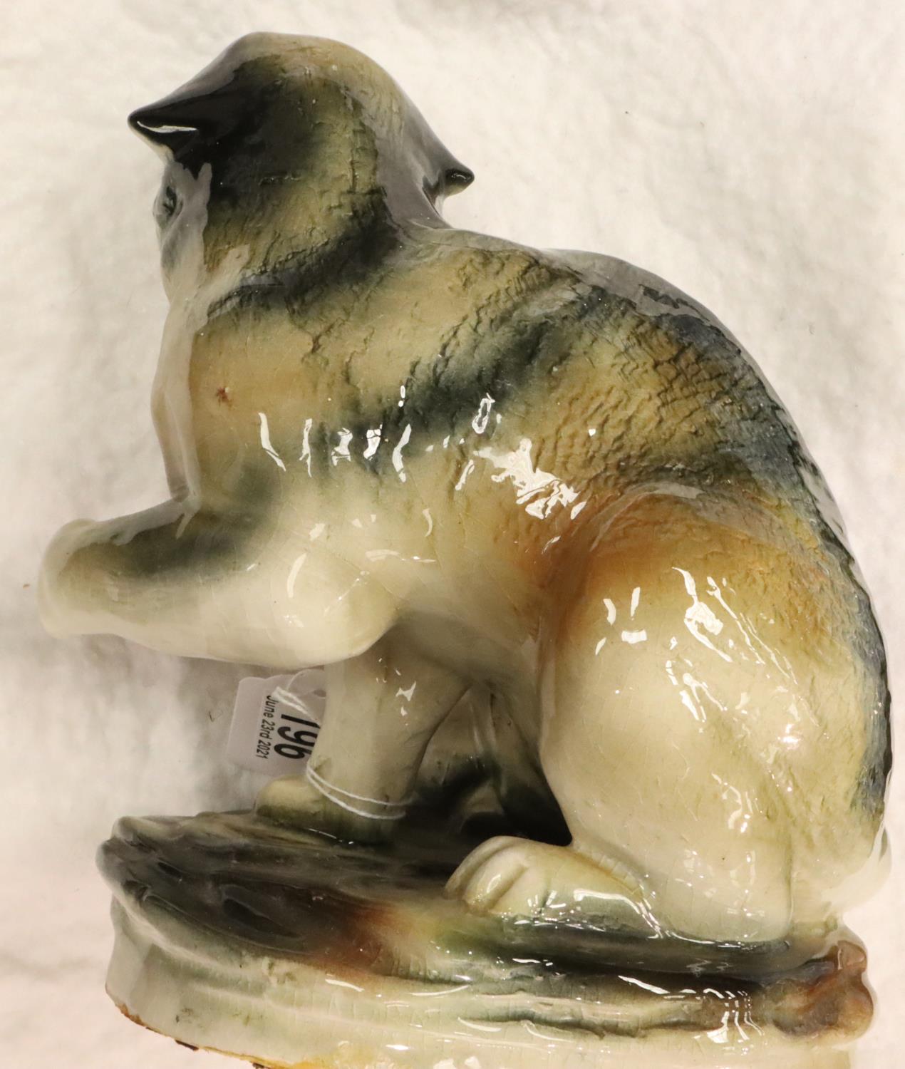 19th Century Staffordshire style cat, H: 22 cm. P&P Group 2 (£18+VAT for the first lot and £3+VAT - Image 2 of 3