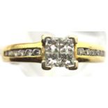 Goldsmiths 18ct gold and diamond four stone diamond ring with diamond shoulders in Goldsmiths box,