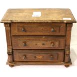 A Victorian apprentice made oak chest of three drawers, 36 x 20 x 27 cm. P&P Group 3 (£25+VAT for