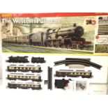 Hornby R1048 Western Pullman train set, Cadbury Castle and four Pullman coaches, track, controller