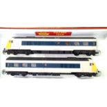 Triang Hornby R555C Pullman two car unit, reverse blue/grey Livery, boxed. P&P Group 1 (£14+VAT