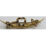 9ct gold sapphire and seed pearl bar brooch, 2.1g. P&P Group 1 (£14+VAT for the first lot and £1+VAT