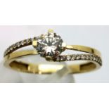 9ct gold solitaire ring, size P, 1.5g. P&P Group 1 (£14+VAT for the first lot and £1+VAT for