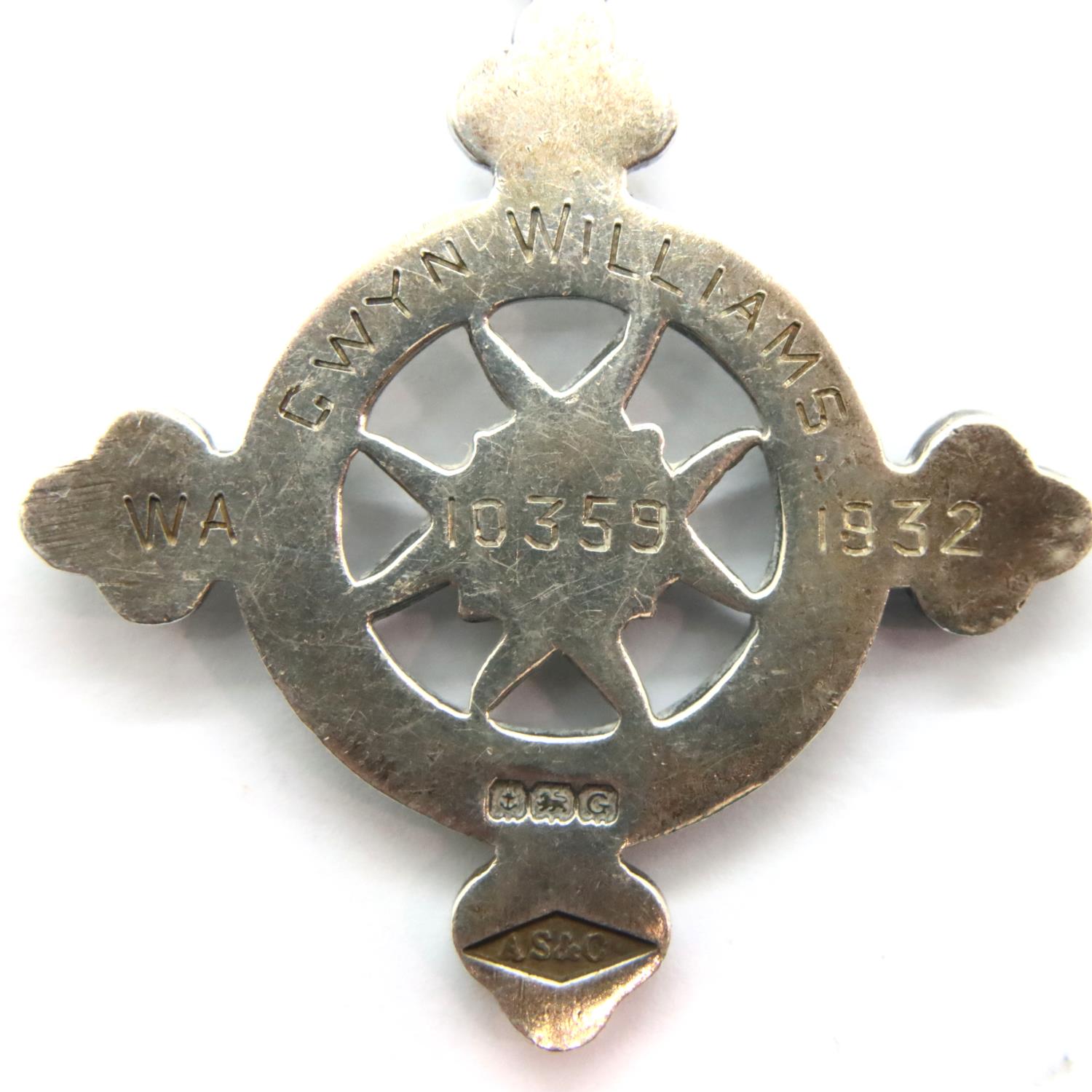 Silver wristwatch chain and St Johns Ambulance silver fob for 1932, 32g. P&P Group 1 (£14+VAT for - Image 2 of 2