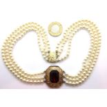 Silver, gilt and pearl necklace. P&P Group 1 (£14+VAT for the first lot and £1+VAT for subsequent