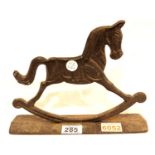 Cast iron rocking horse doorstop. P&P Group 1 (£14+VAT for the first lot and £1+VAT for subsequent
