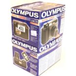 New old stock two Olympus digital cameras C-3040 zoom. P&P Group 2 (£18+VAT for the first lot and £