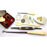 Mixed collectables including bone handled buttonhook, belt buckle, coins etc. P&P Group 1 (£14+VAT