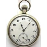 White metal screw back pocket watch, working at lotting. P&P Group 1 (£14+VAT for the first lot